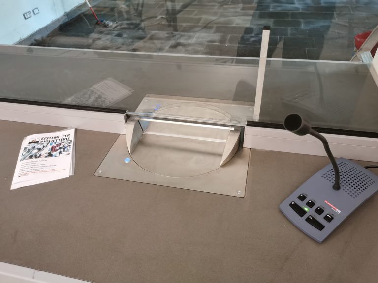 installazione-piatto-rotante-robotizzato